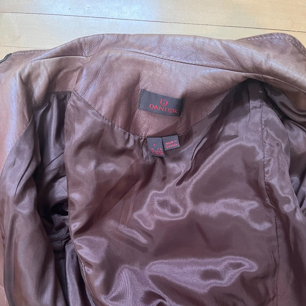 Vintage Danier Leather Jacket, Size Small Petite - Picture 7 of 9